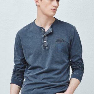 Sleeve Logo T-Shirt